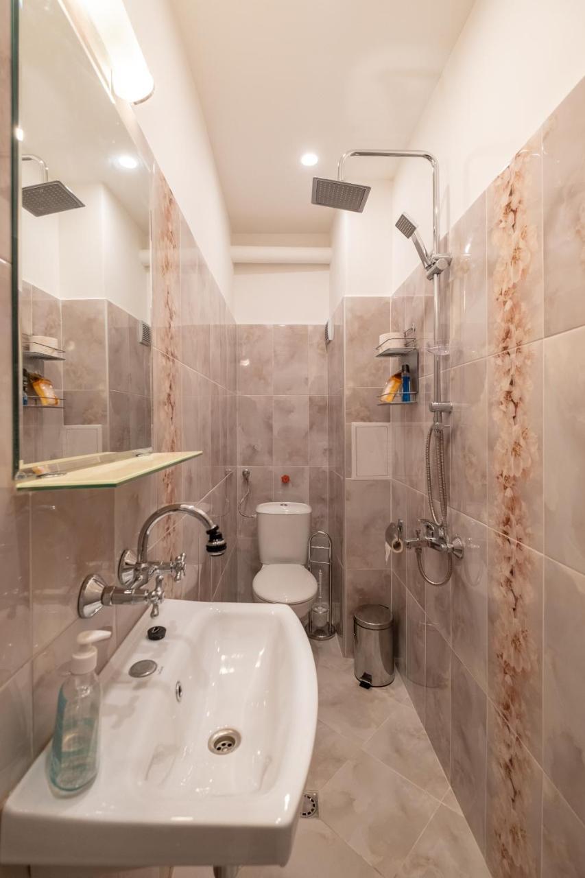 Feel Sofia - One Bedroom Apartment Next To Russian Square Екстериор снимка