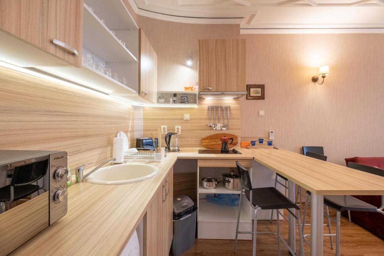 Feel Sofia - One Bedroom Apartment Next To Russian Square Екстериор снимка